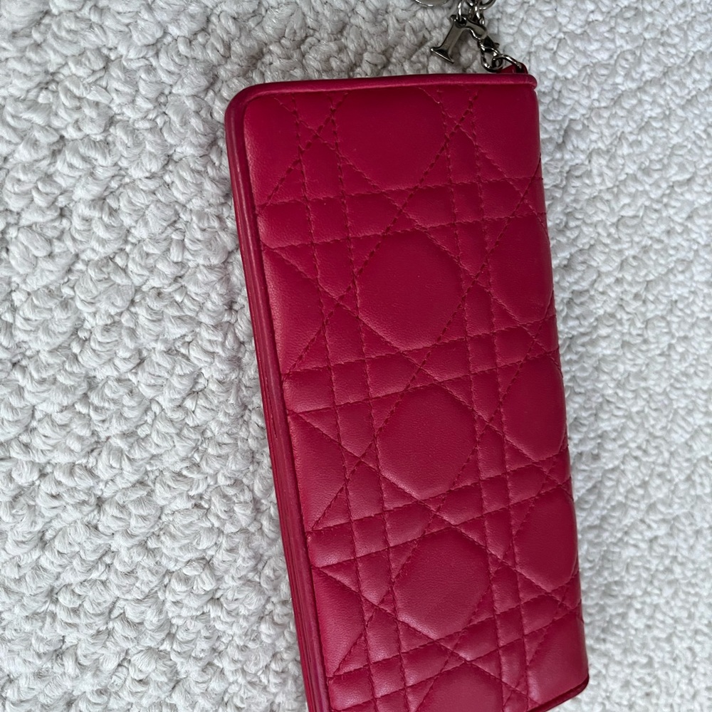 Dior wallet